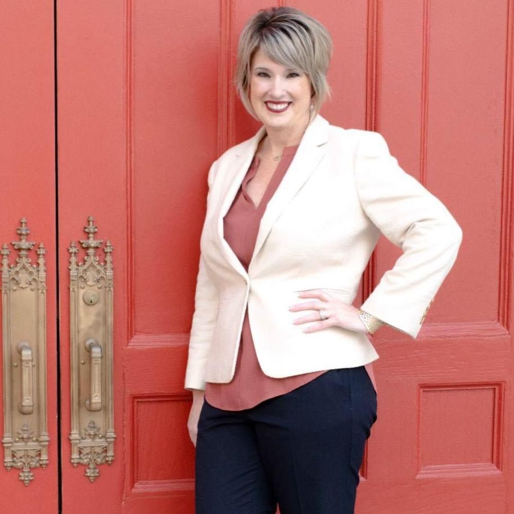 Meet your Posher, April